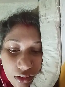 Snapshot of adrija94 chatting on November 11, 2:06 pm adrija94 online show from November 11, 2:06 pm