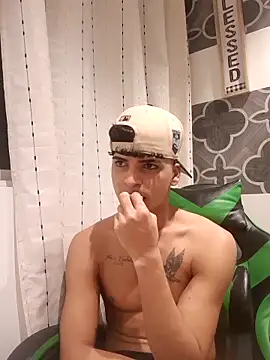 317894 online show from March 6, 1:13 am