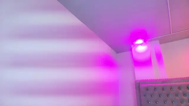 Lia adamsss online show from May 9, 3:56 am
