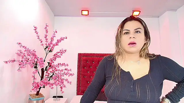 Lia adamsss online show from May 20, 3:24 am