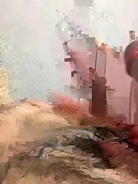 Snapshot of HenriquePhn chatting on March 11, 11:27 am HenriquePhn online show from March 11, 11:27 am