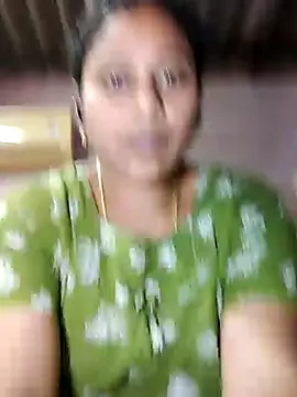 JENNIFERtamil online show from November 15, 7:38 am