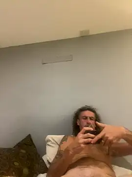 Snapshot of Coco-sarli chatting on December 4, 7:39 am Coco-sarli online show from December 4, 7:39 am