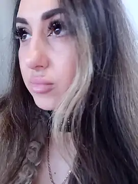 Brilliant-Splashes online show from March 18, 6:14 am