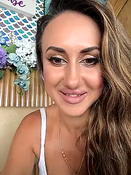 Brilliant-Splashes online show from November 17, 1:44 am