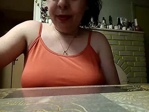 mimi19820 online show from April 7, 12:16 pm