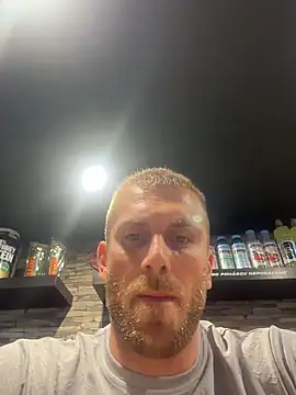 Snapshot of trainwithme chatting on July 6, 3:03 pm trainwithme online show from July 6, 3:03 pm