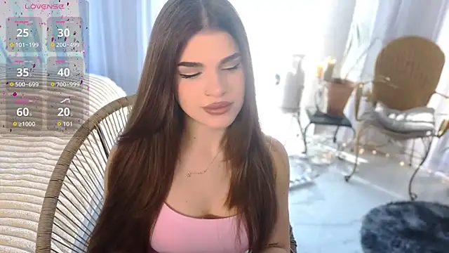 Snapshot of lili_hotly chatting on May 16, 5:15 am lili hotly online show from May 16, 5:15 am