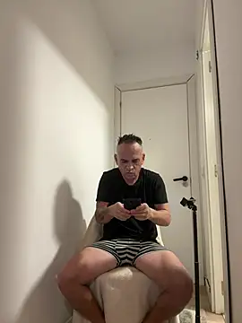 Snapshot of mateocali25 chatting on July 14, 2:23 pm mateocali25 online show from July 14, 2:23 pm