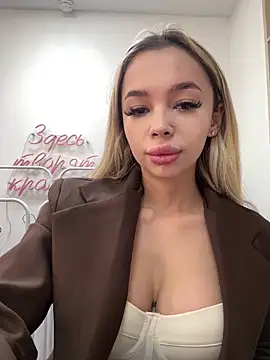 katyevance online show from February 15, 7:27 am