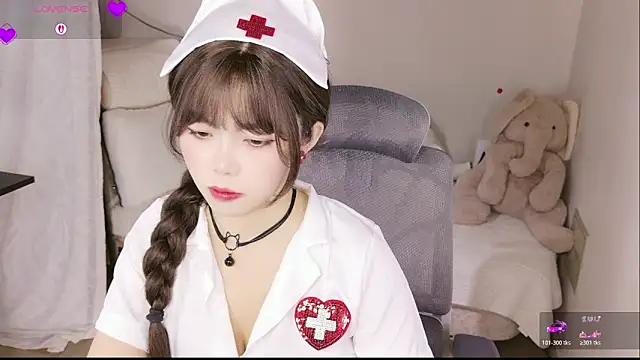 BlushDoll online show from March 18, 3:26 pm