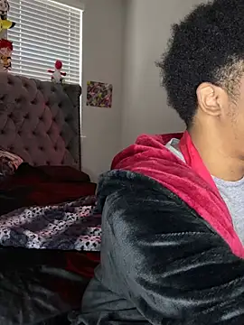 piscesaurora online show from March 19, 1:40 pm