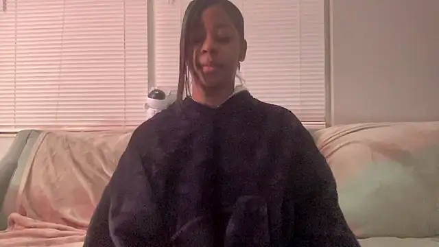 piscesaurora online show from January 12, 12:38 am