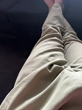 dilu98 online show from April 16, 6:47 am