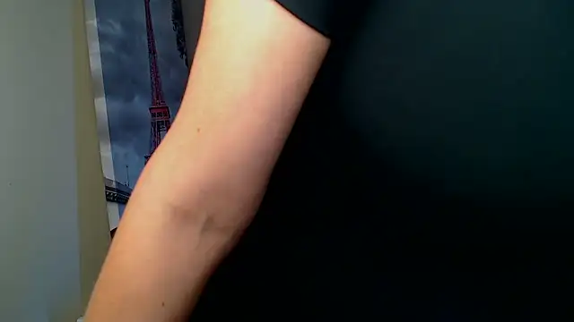 VanessaRey  online show from October 18, 5:46 pm