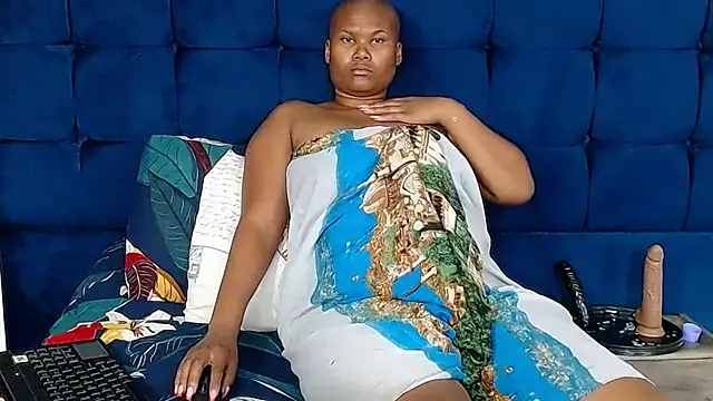 Snapshot of AriesCake chatting on January 14, 2:55 pm AriesCake online show from January 14, 2:55 pm