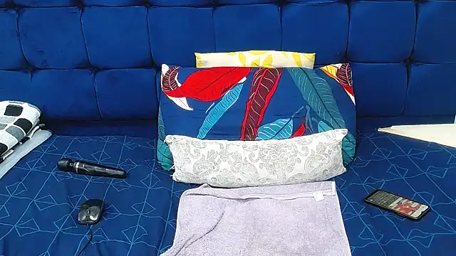 Snapshot of AriesCake chatting on February 10, 7:07 pm AriesCake online show from February 10, 7:07 pm