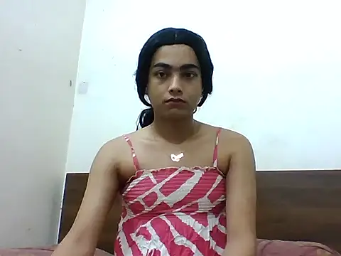 Snapshot of lilysstone12 chatting on April 24, 7:49 pm lilysstone12 online show from April 24, 7:49 pm