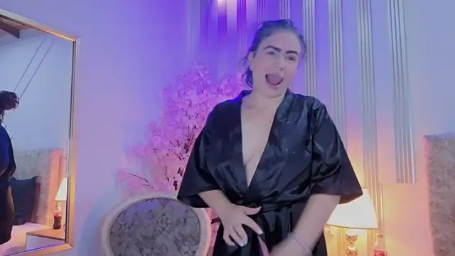 angelinarouse  online show from March 30, 3:51 am