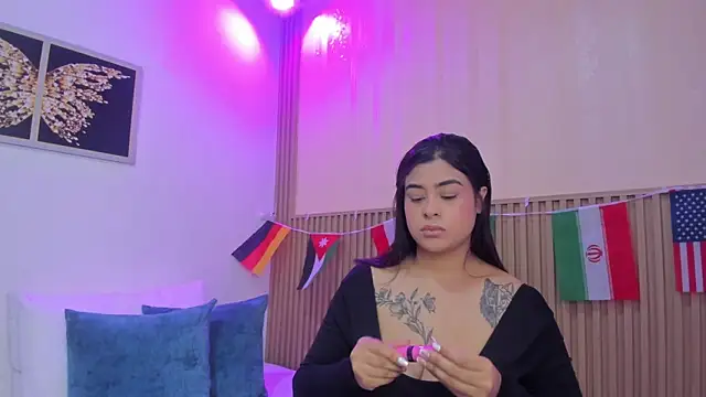 sharonscoth online show from June 20, 7:49 pm
