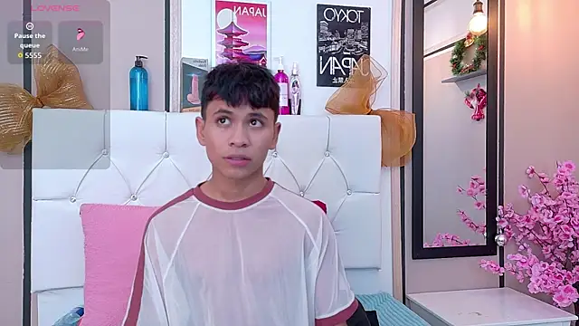 Ethan Westt online show from January 8, 8:11 pm