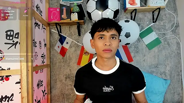 Ethan Westt online show from July 14, 8:14 pm