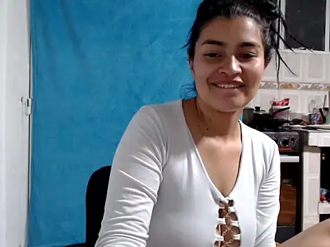 AlanaHotxx online show from September 25, 7:01 am