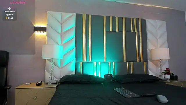 SaraJonness online show from November 26, 12:39 pm