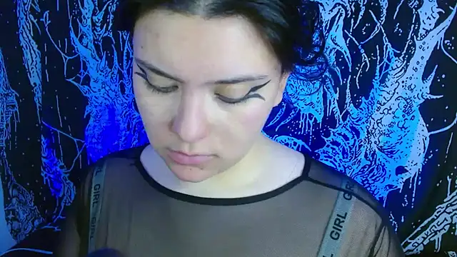 mikaskullcs online show from October 3, 4:42 am