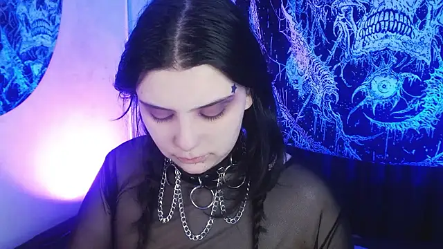 mikaskullcs online show from January 9, 10:11 pm