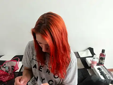 DulceXmile online show from September 19, 3:45 pm