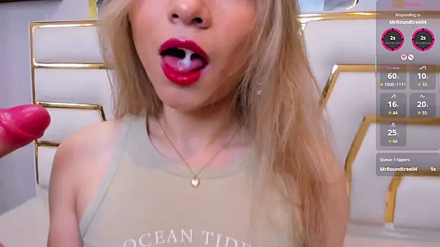 Snapshot of NalaRosse chatting on November 27, 2:57 am NalaRosse online show from November 27, 2:57 am