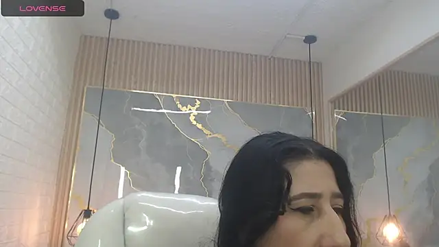 Snapshot of nei_girl chatting on September 20, 11:33 am nei girl online show from September 20, 11:33 am