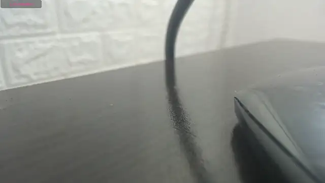 Snapshot of nei_girl chatting on November 18, 11:25 am nei girl online show from November 18, 11:25 am