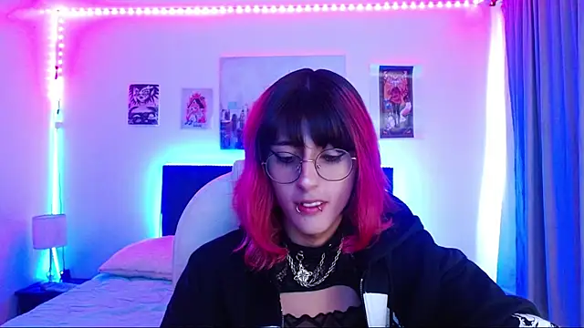 goth minerva online show from December 5, 1:31 pm