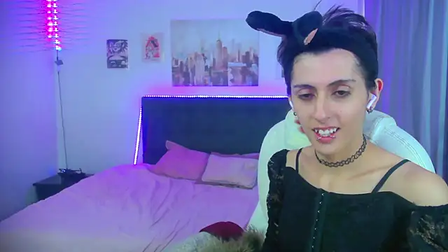 goth minerva online show from April 14, 1:50 pm