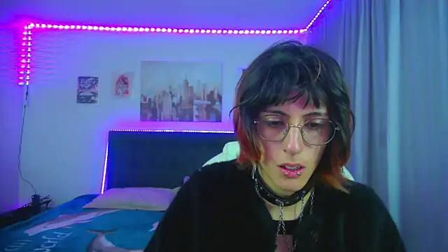 goth minerva online show from May 21, 1:29 pm