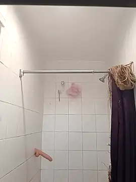 Snapshot of ItsBarbieBitcxxxx69 chatting on March 20, 7:46 pm ItsBarbieBitcxxxx69 online show from March 20, 7:46 pm