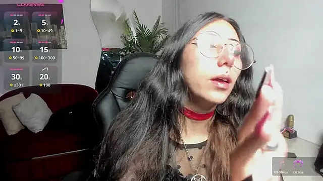 Laila Angels online show from January 9, 7:59 pm