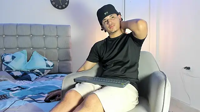 samxx muscle online show from September 21, 4:08 pm