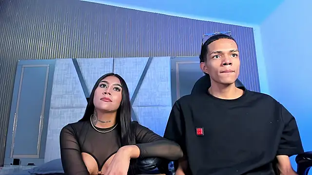 candyandmarilyn online show from April 7, 8:53 pm