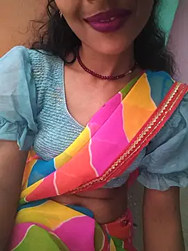 Snapshot of Eshna_Dabral chatting on September 23, 2:42 pm Eshna Dabral online show from September 23, 2:42 pm