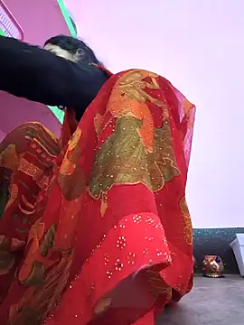 Snapshot of Eshna_Dabral chatting on October 14, 1:28 am Eshna Dabral online show from October 14, 1:28 am
