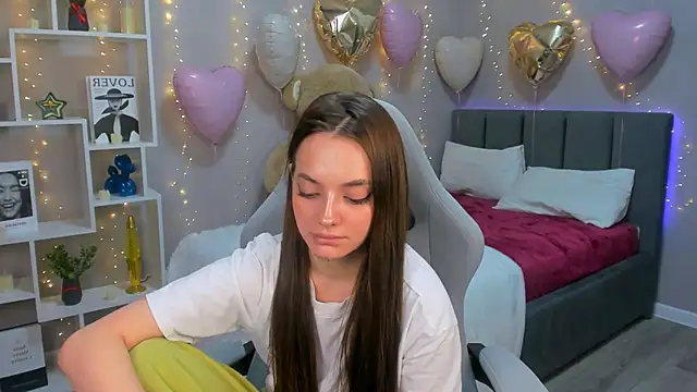 MelanieAlves online show from February 13, 11:34 pm