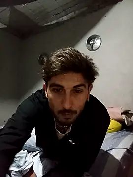 Snapshot of Tiococo420 chatting on September 28, 6:52 am Tiococo420 online show from September 28, 6:52 am