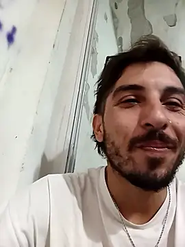 Snapshot of Tiococo420 chatting on October 26, 11:09 pm Tiococo420 online show from October 26, 11:09 pm