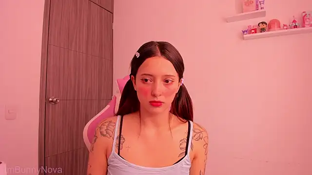 ImBunnyNova online show from April 10, 2:33 pm