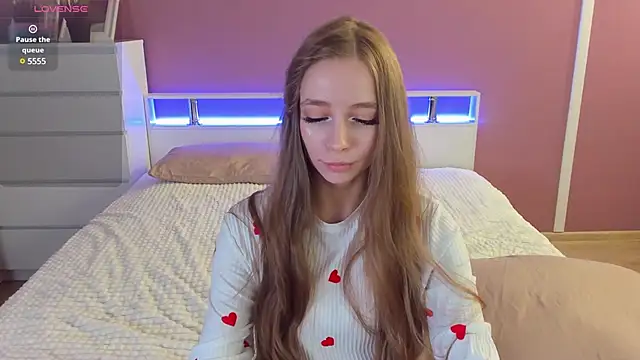 Amy Waynee online show from March 21, 10:28 pm