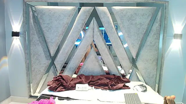 Elaine87  online show from November 2, 10:50 am