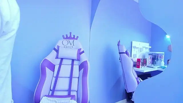 Elaine87  online show from February 24, 2:48 pm